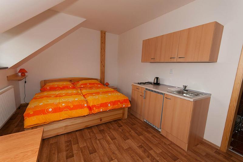 Apartmany Hodonin Zdikov Exterior photo